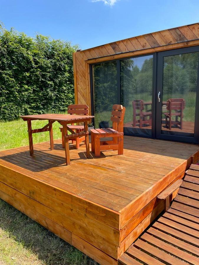 Obytny Kontejner Cabin Stars Zator Экстерьер фото